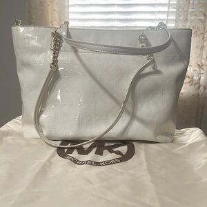 Michael Kors Jet Set White Patent Leather Trim Chain Tote